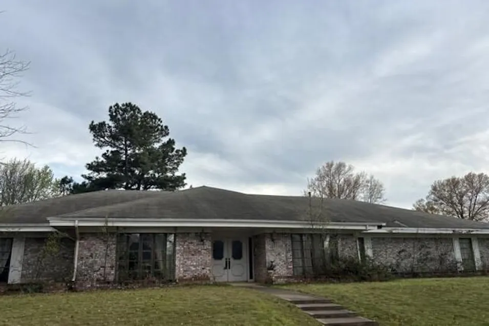 10201 Seven Oaks Rd. Fort Smith, AR 72908, Sebastian County