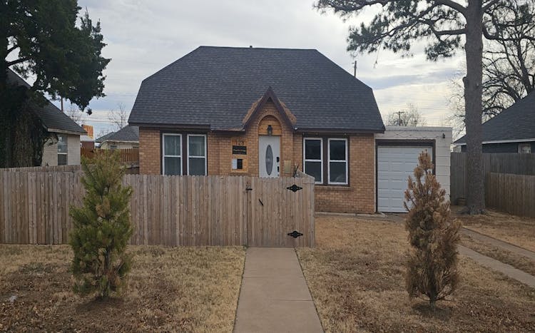 128 Wayside Dr Amarillo, TX 79106, Potter County