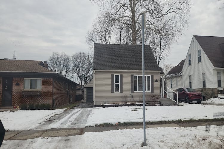 3226 Benjamin Ave Royal Oak, MI 48073, Oakland County