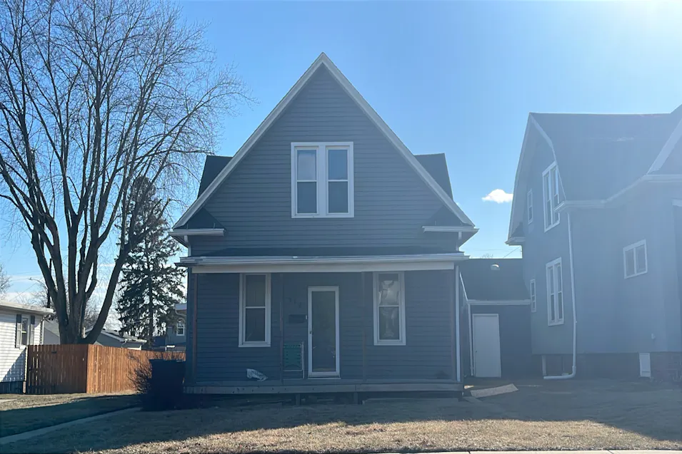 514 11th St Lasalle, IL 61301, Lasalle County