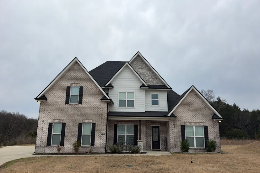 1136 Corona Court