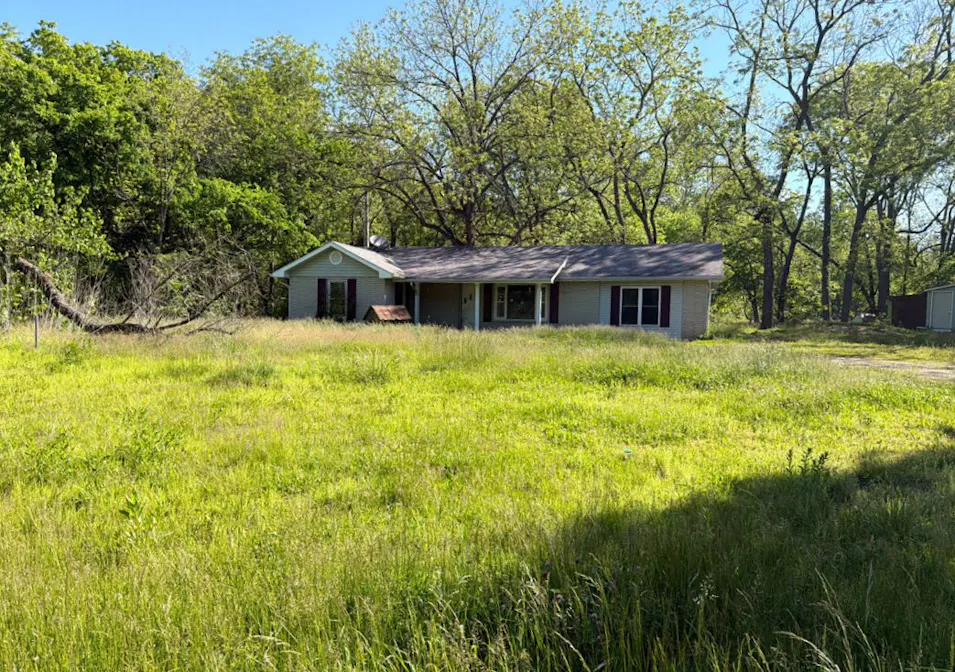 18255 County Road 8260 Rolla, MO 65401, Phelps County