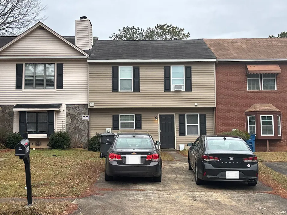 8228 Canyon Forge Dr Riverdale, GA 30274, Clayton County