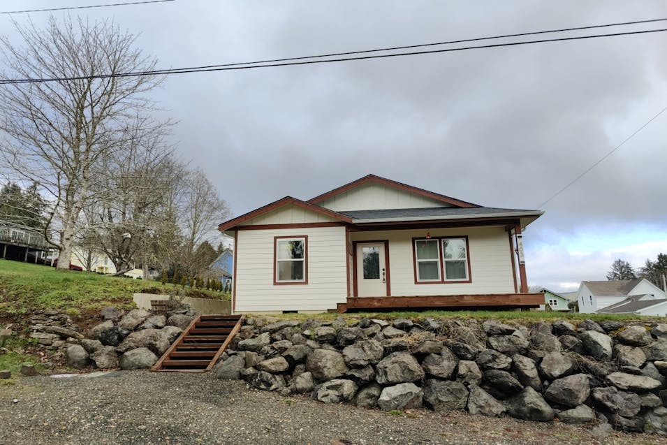 403 A Street South Bend, WA 98586, Pacific County