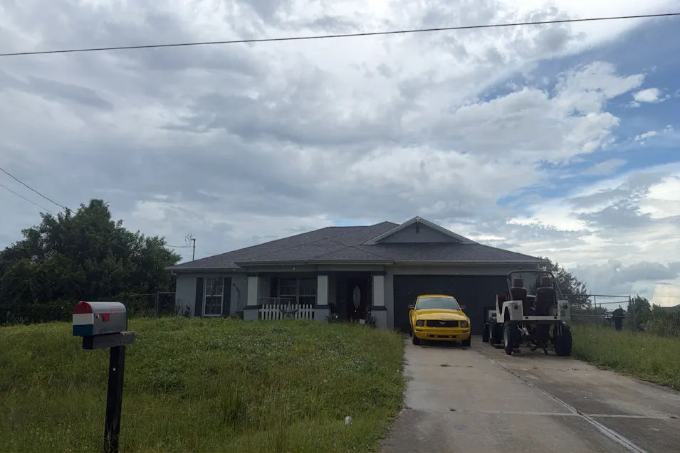 2714 70th St W Lehigh Acres, FL 33971, Lee County