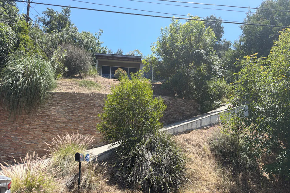 11456 Laurelcrest Drive Studio City, CA 91604, Los Angeles County