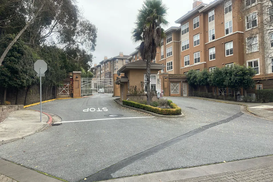 501 Crescent Way San Francisco, CA 94134, San Francisco County