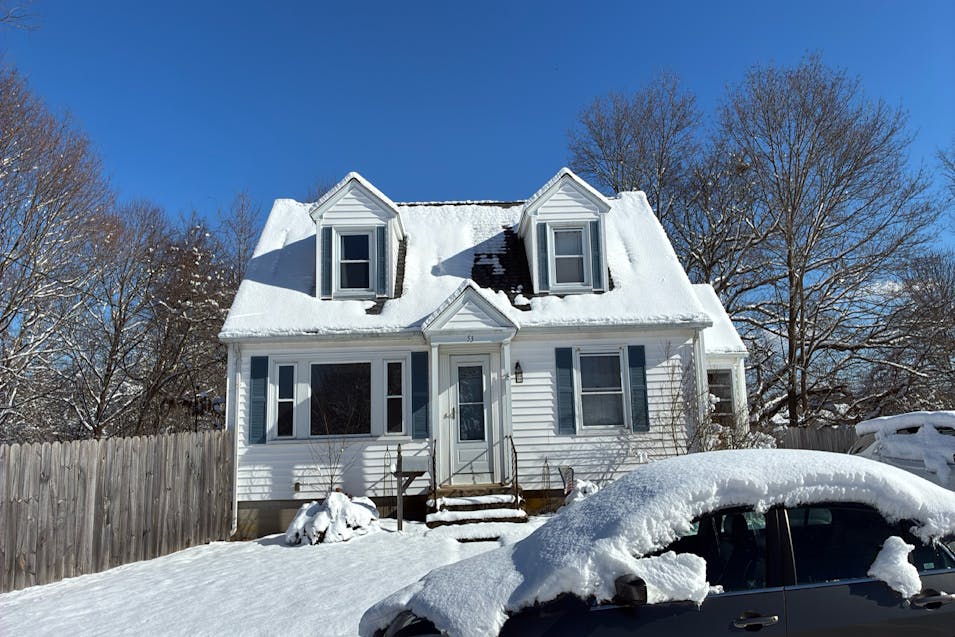 53 Benoit Street Coventry, RI 02816, Kent County