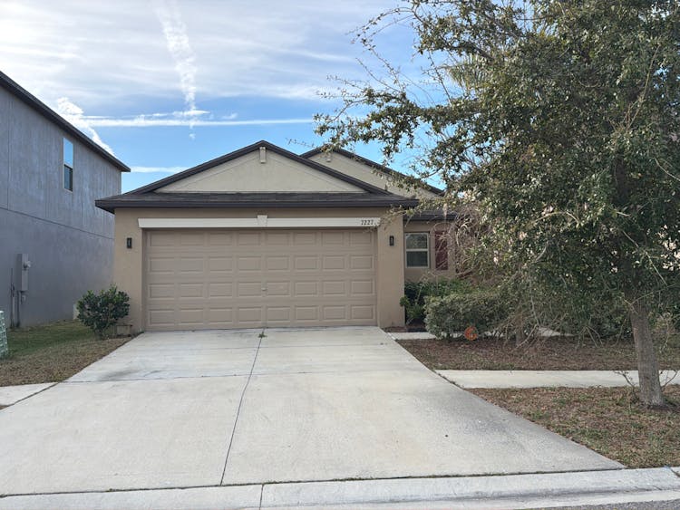 7227 Salt Riv Ave Sun City Center, FL 33573, Hillsborough County