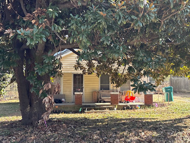 10890 Lexington Street Huntingdon, TN 38344, Carroll County