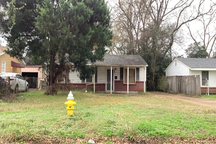 2058 Lucas Dr Montgomery, AL 36107, Montgomery County