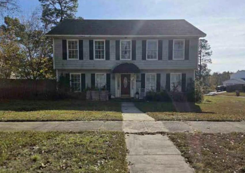 Chimney Top Dr, Mobile, AL 36695