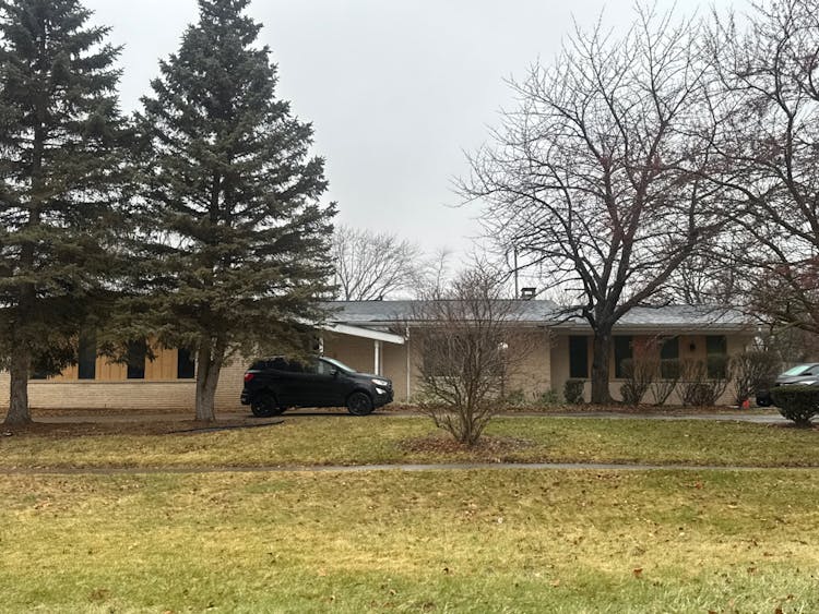 9026 Mortenview Drive Taylor, MI 48180, Wayne County