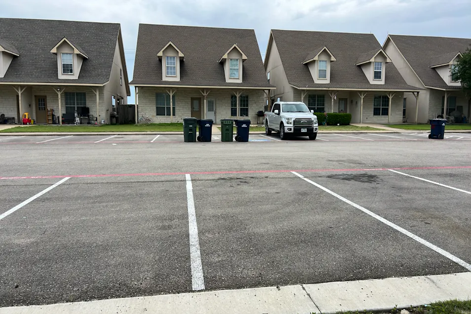 200 Sandstone Jarrell, TX 76537, Williamson County