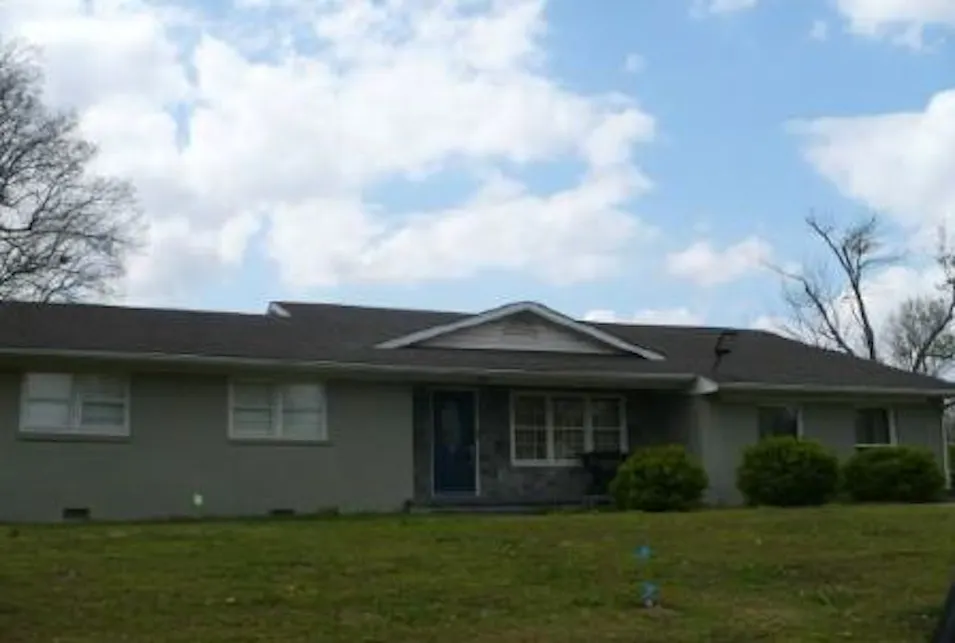 1405 S Sunswept Dr Union City, TN 38261, Obion County