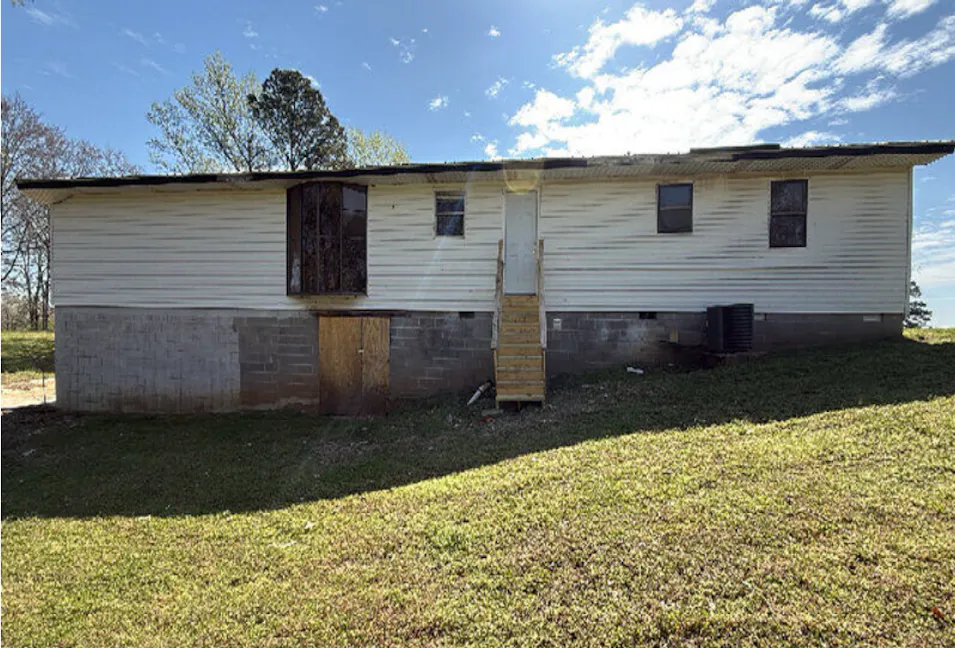 1375 Levine Rd Odenville, AL 35120, St. Clair County