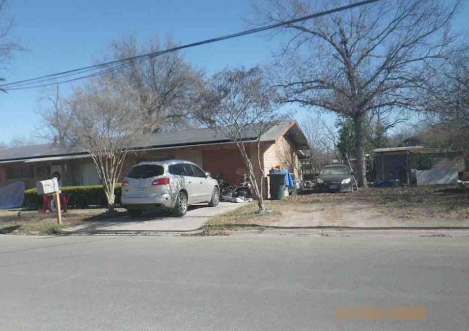 412 N Camp St Uvalde, TX 78801, Uvalde County