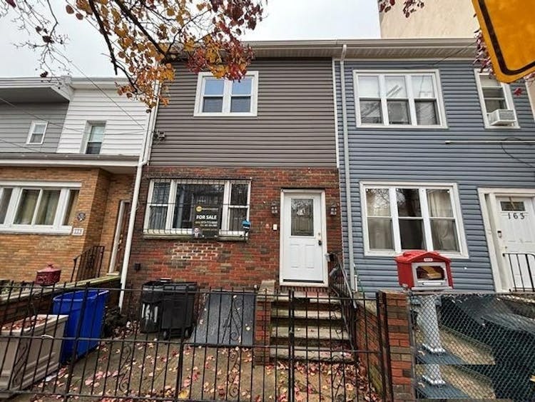 161 19th St Union City, NJ 07087, Hudson County