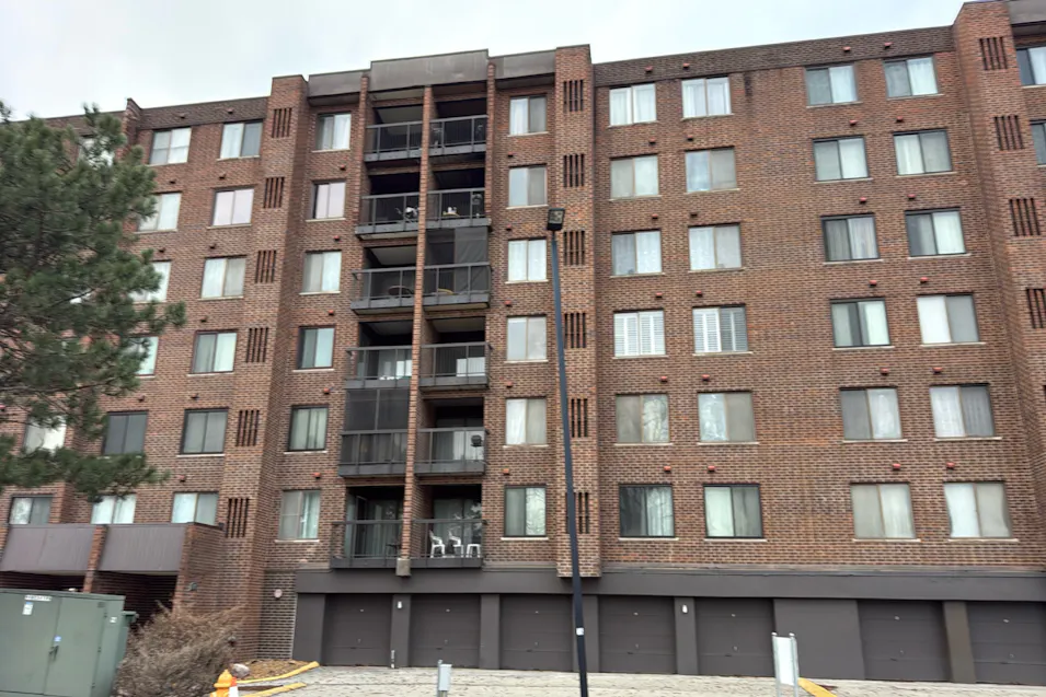 500 Park Ave., Unit 338 Calumet City, IL 60409, Cook County