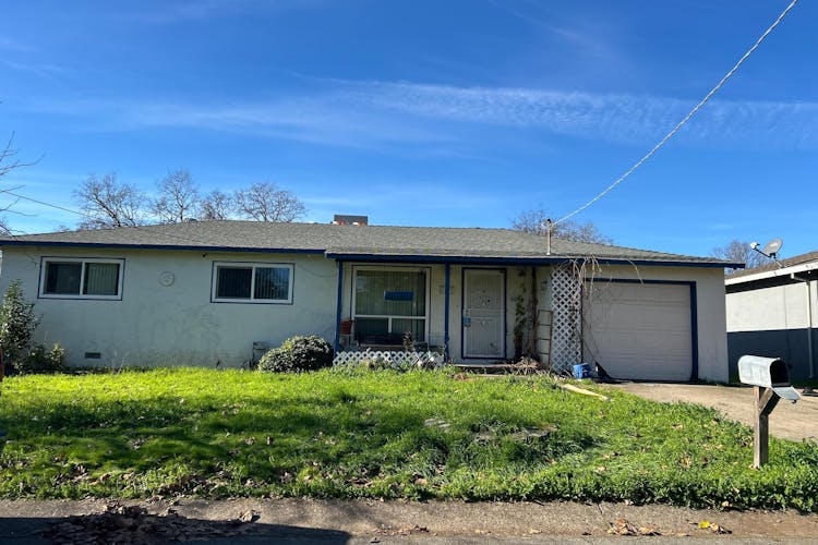 2882 Kenco Avenue Redding, CA 96002, Shasta County
