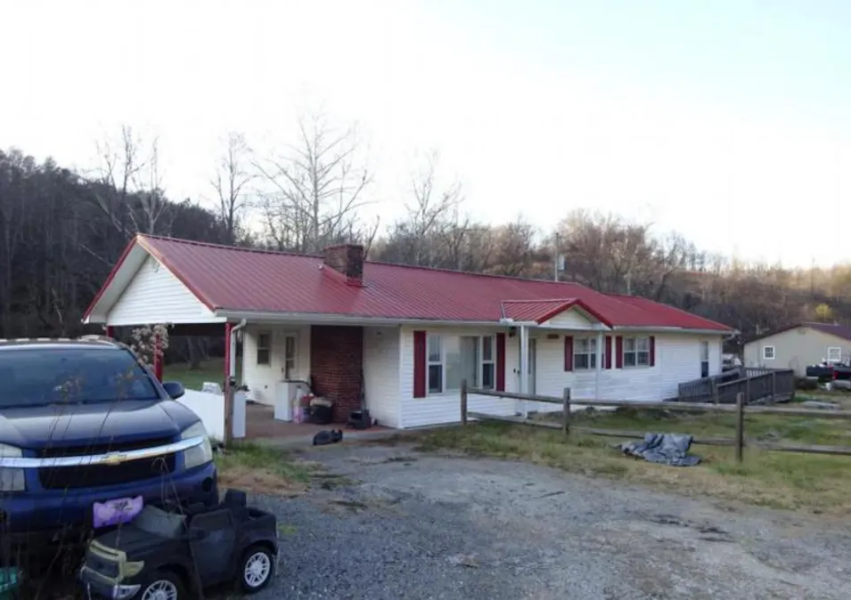 8041 Ky Rt 201 Sitka, KY 41255, Johnson County