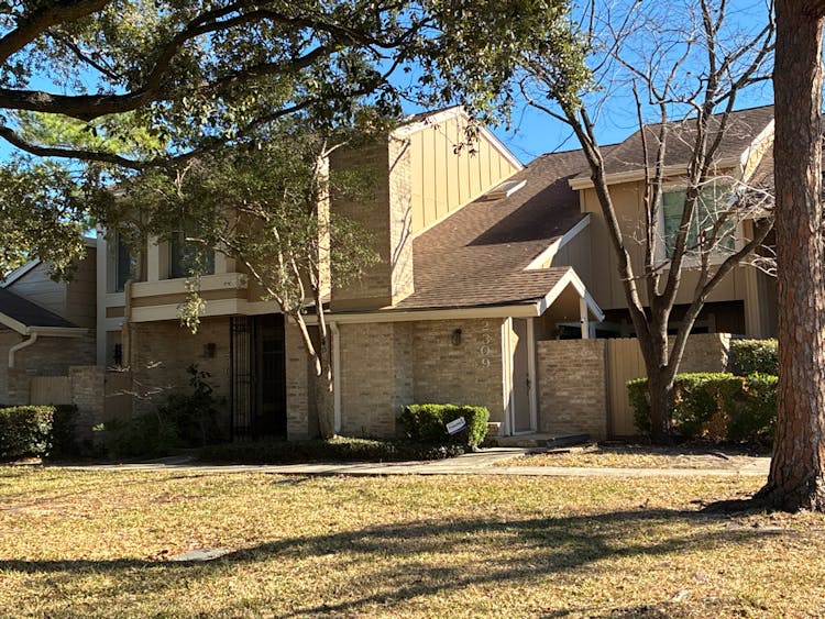 2305 Crescent Park Drive Houston, TX 77077, Harris County