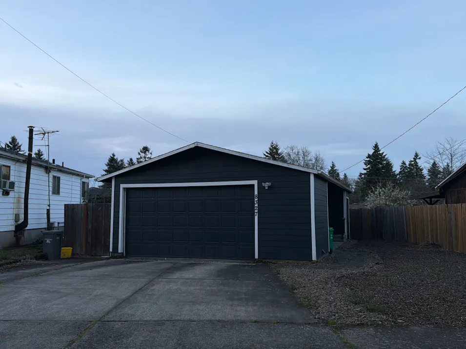 8327 NE Broadway Portland, OR 97220, Multnomah County