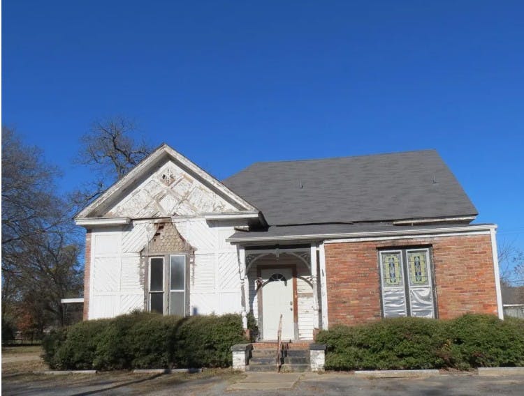 909 W 5th Ave Pine Bluff, AR 71601, Jefferson County