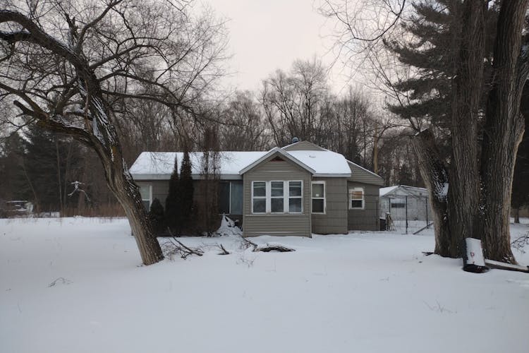 56610 Ash Road Osceola, IN 46561, Elkhart County