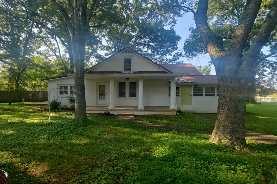 104 Helms Drive Madisonville, TN 37354, Monroe County