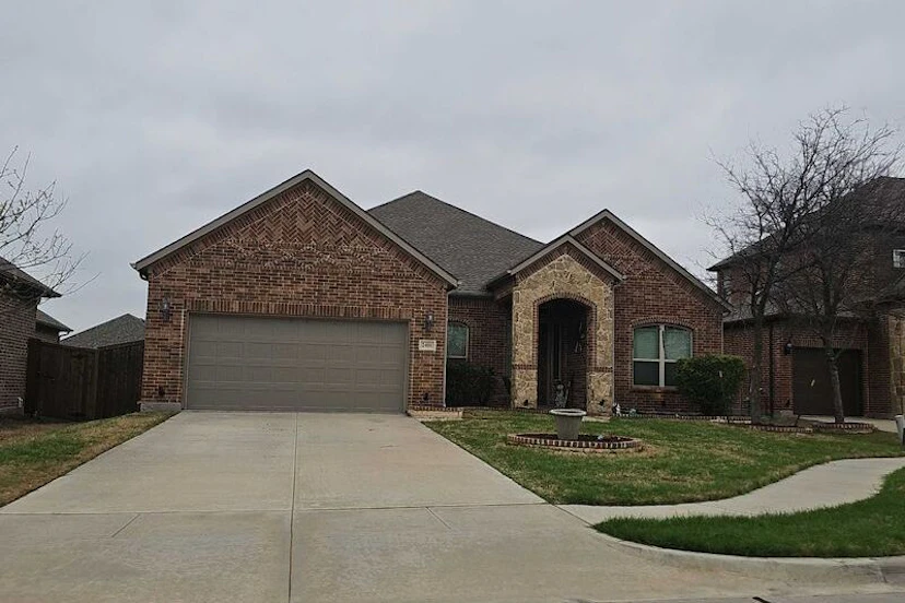 2406 Wilson Dr