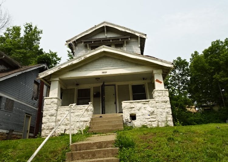 3828 Chestnut Ave Kansas City, MO 64128, Jackson County