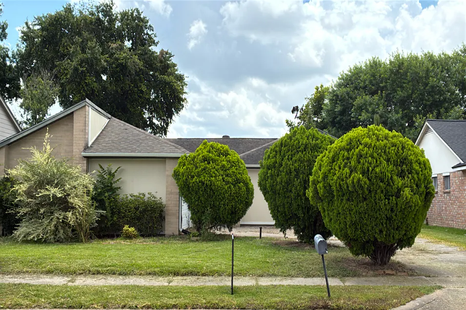 2327 Colonial Ridge Dr Friendswood, TX 77546, Harris County