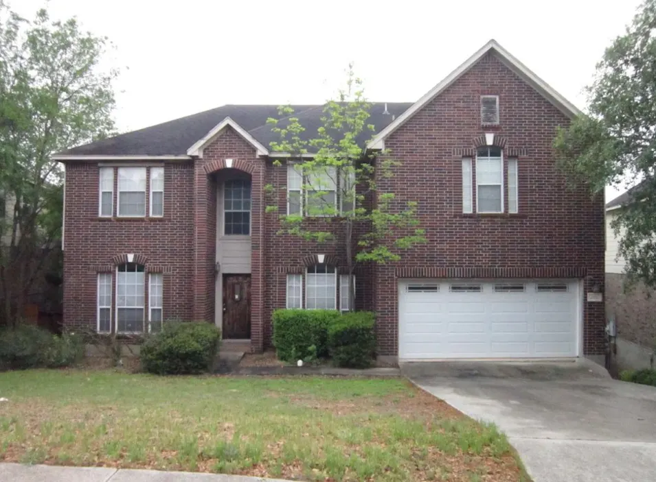 21011 La Pena Dr San Antonio, TX 78258, Bexar County