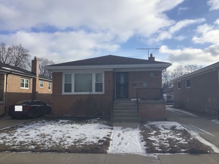 14511 S Bensley Ave Burnham, IL 60633, Cook County
