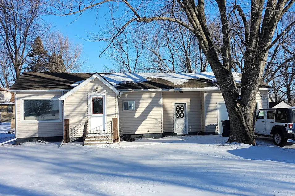 119 Higbie Avenue East Minnesota Lake, MN 56068, Faribault County