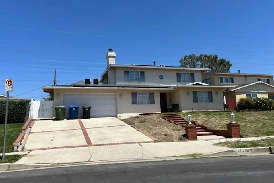 17039 Simonds Street Granada Hills, CA 91344, Los Angeles County