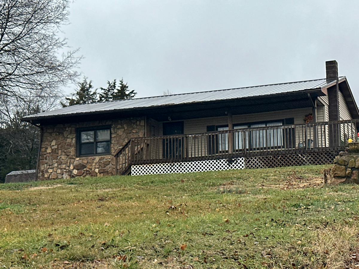 Holly Hill Dr, Rogersville, TN 37857