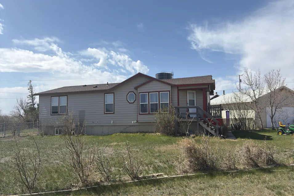 15 6th St NW Harlowton, MT 59036, Wheatland County