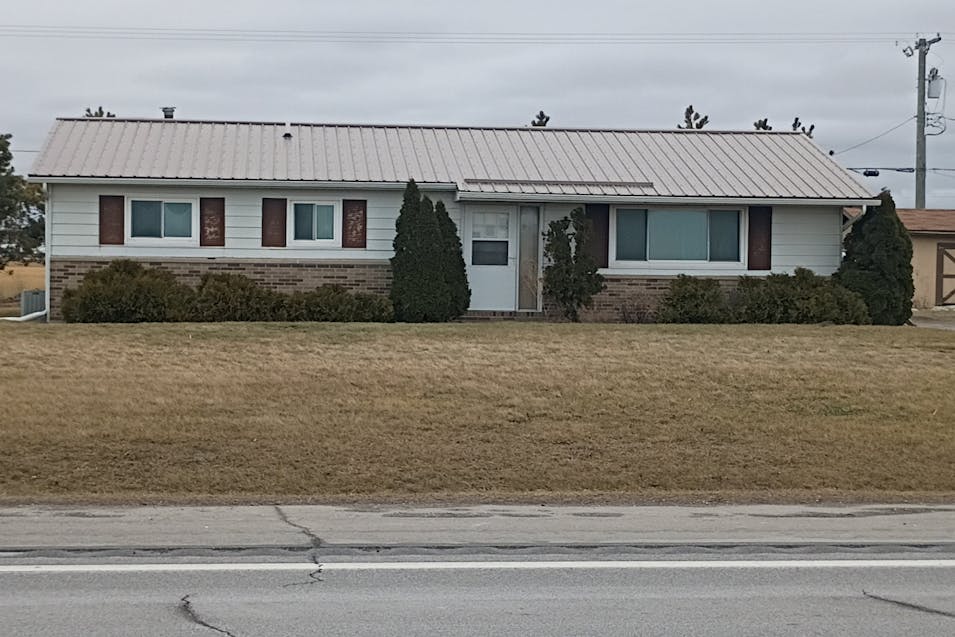 8674 Unionville Rd Sebewaing, MI 48759, Huron County