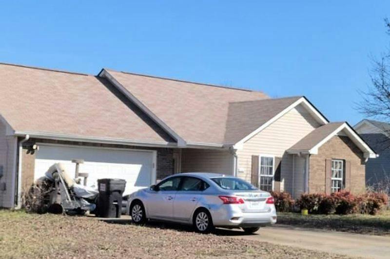 Connemara Way, Clarksville, TN 37040