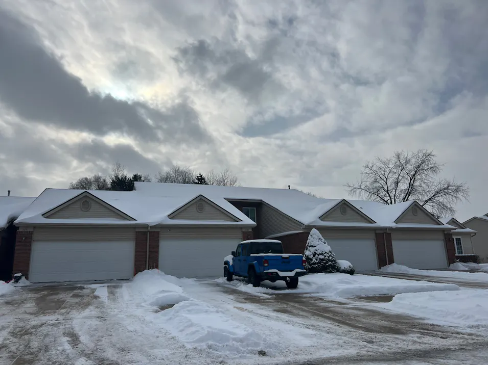 2255 Crystal Crossing Dr Howell, MI 48843, Livingston County