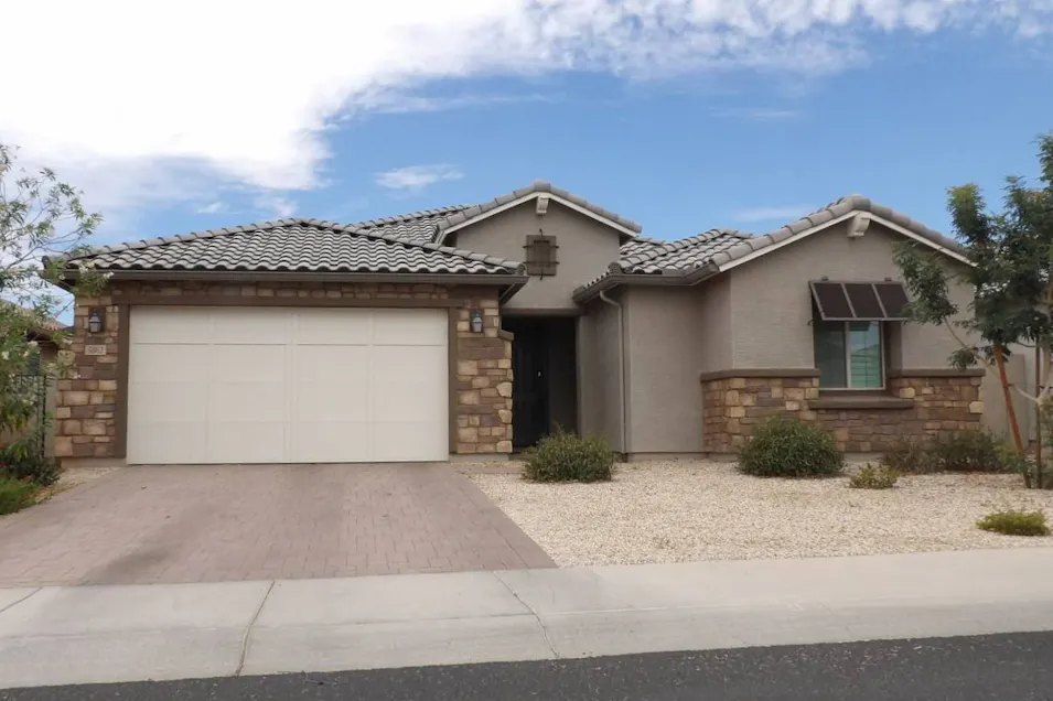 5862 N 86th Dr Glendale, AZ 85305, Maricopa County