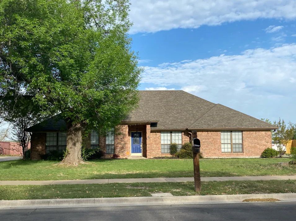 1413 S Roy Reynolds Dr Killeen, TX 76543, Bell County