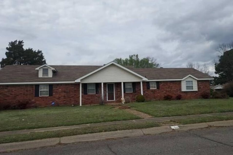 1 Danbury Ln Jacksonville, AR 72076, Pulaski County