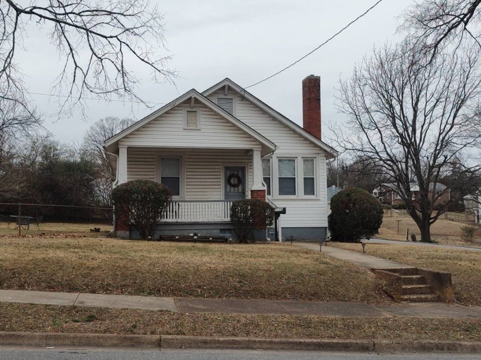 2110 Sackett Street Lynchburg, VA 24501, Lynchburg County