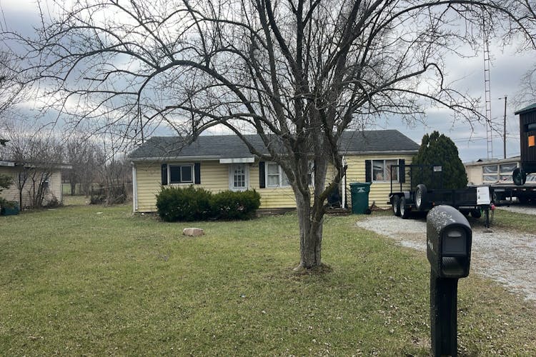 4769 Samuel Drive Centerville, IN 47330, Wayne County