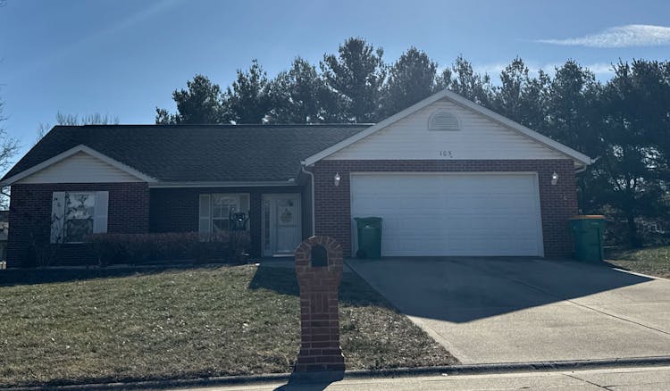 105 Benham Dr Millstadt, IL 62260, St. Clair County