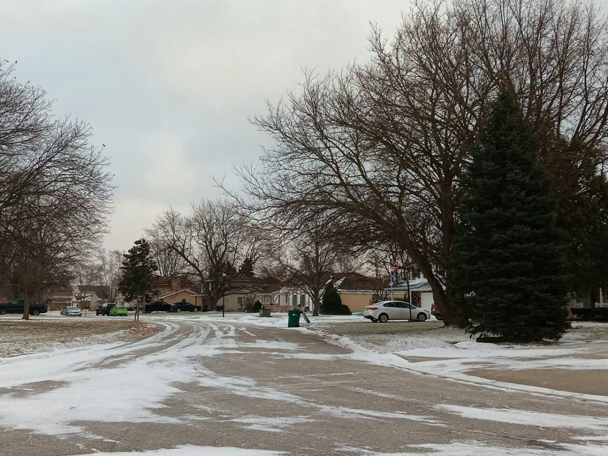 Melrose Dr, Bay City, MI 48706