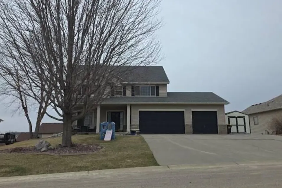 513 Saxon Dr Elko New Market, MN 55054, Scott County
